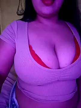 Snapshot of soylula884 chatting on February 26, 2026, 12:21 am soylula884 online show from February 26, 2026, 12:21 am