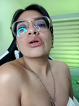 Arany  online show from March 4, 2026, 1:02 am