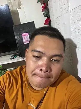 Snapshot of bigloadfox chatting on March 16, 2026, 12:09 pm bigloadfox online show from March 16, 2026, 12:09 pm