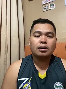 Snapshot of bigloadfox chatting on March 18, 2026, 12:47 am bigloadfox online show from March 18, 2026, 12:47 am