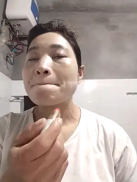 Cryyly online show from February 7, 2026, 12:40 am