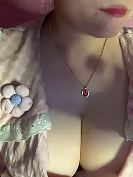 Star-sweet01 online show from February 10, 2026, 1:43 pm