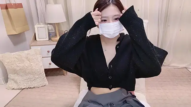  MIYUnya online show from March 4, 2026, 10:01 am