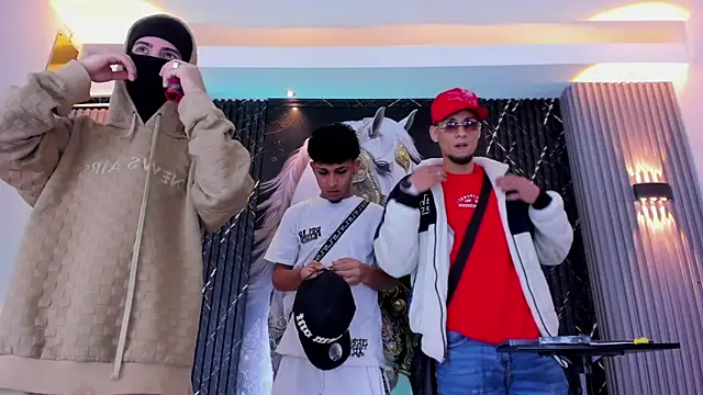 Snapshot of the_knights_of_the_night chatting on February 22, 2026, 3:31 am the knights of the night online show from February 22, 2026, 3:31 am