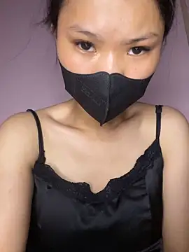 siting00 online show from April 28, 2026, 2:10 pm