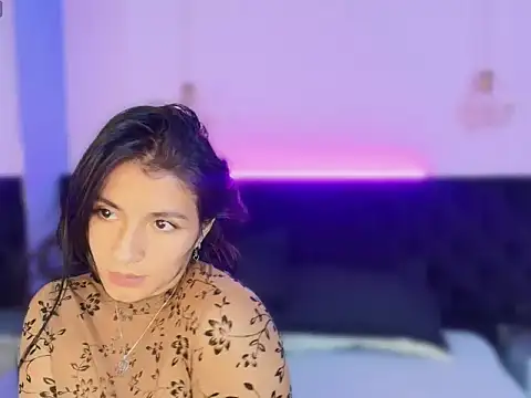 Melannyy   online show from June 25, 2026, 5:12 am