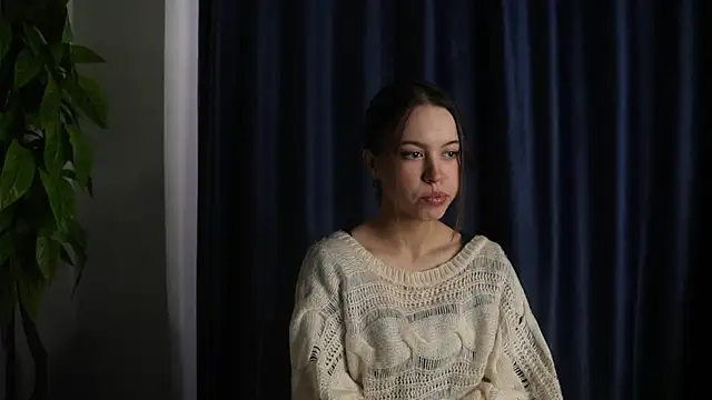 KaneshaSambor online show from February 7, 2026, 7:38 am