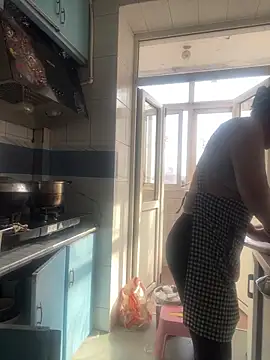 Snapshot of Youyou_12 chatting on March 19, 2026, 1:49 am Youyou 12 online show from March 19, 2026, 1:49 am