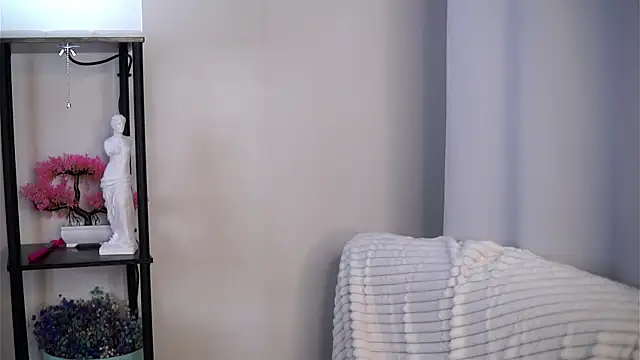 TemikaAltvater online show from February 16, 2026, 2:16 pm