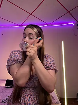 Snapshot of Arytits chatting on March 9, 2026, 10:52 am Arytits online show from March 9, 2026, 10:52 am