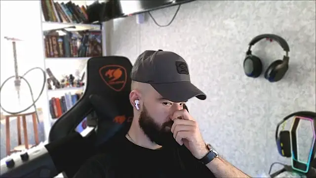  Mostly  online show from March 9, 2026, 6:28 am