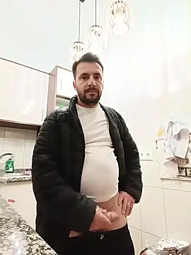 NatanCasad0 online show from February 21, 2026, 7:10 am