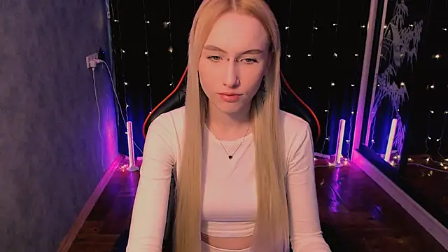 Snapshot of crybambi chatting on March 13, 2026, 7:02 am crybambi online show from March 13, 2026, 7:02 am