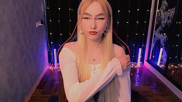 Snapshot of crybambi chatting on March 17, 2026, 7:33 am crybambi online show from March 17, 2026, 7:33 am