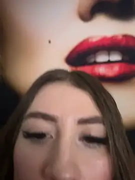 diamondglow online show from February 8, 2026, 12:52 am