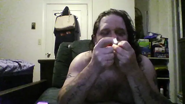 Snapshot of Demon2182 chatting on March 16, 2026, 1:04 pm Demon2182 online show from March 16, 2026, 1:04 pm