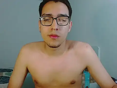 NickFin online show from April 23, 2026, 2:18 am