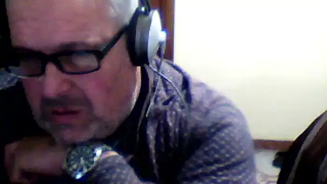 swichcassanesi online show from February 26, 2026, 8:53 pm