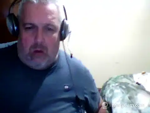 swichcassanesi online show from April 30, 2026, 8:27 pm