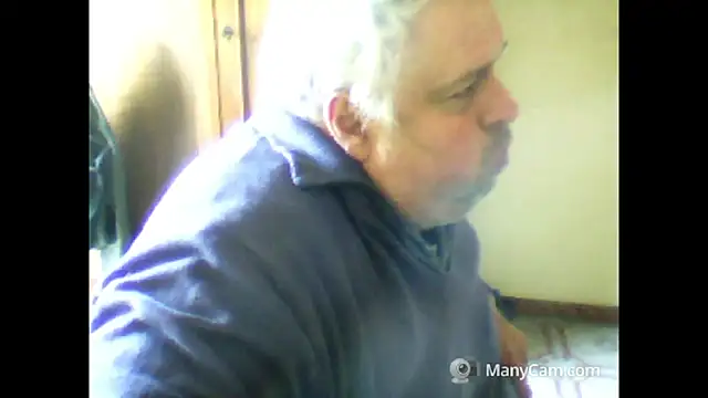 swichcassanesi online show from February 15, 2026, 1:21 pm