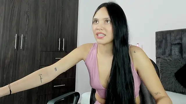 Malory Saenzz online show from February 27, 2026, 7:14 pm