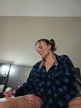 sunnytrix online show from February 5, 2026, 5:31 pm