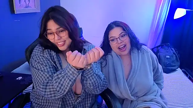 KittyTatts online show from February 4, 2026, 4:18 am