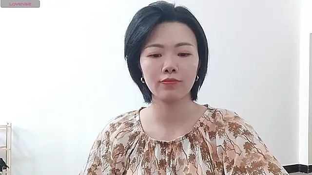 Nikishine online show from July 25, 2026, 5:37 am