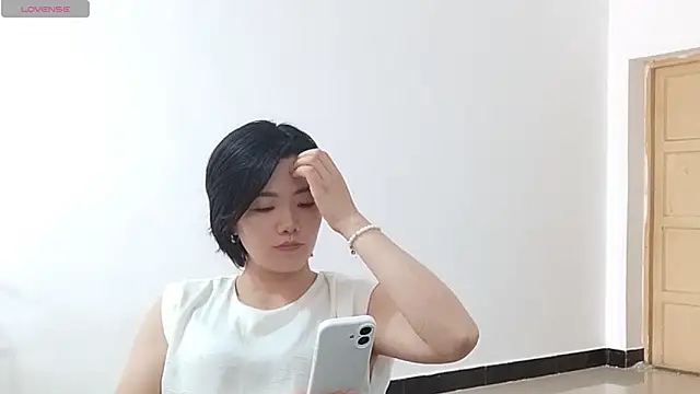 Nikishine online show from June 28, 2026, 4:41 am