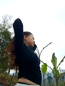 sushi-asa online show from February 11, 2026, 3:28 am