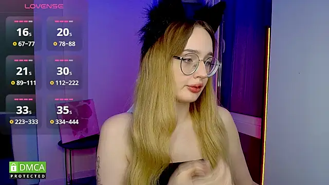 AdeLuna online show from February 21, 2026, 9:50 pm