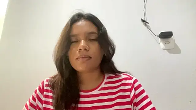 AkilahSamick online show from February 4, 2026, 12:22 pm