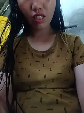 hot-luna- online show from June 8, 2026, 1:28 am