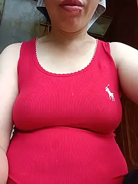 hot-luna- online show from June 16, 2026, 12:10 am