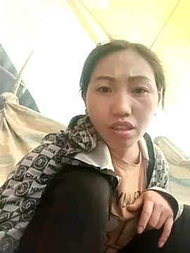 Snapshot of hot-luna- chatting on March 9, 2026, 9:46 am hot-luna- online show from March 9, 2026, 9:46 am