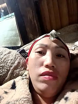 hot-luna- online show from February 2, 2026, 1:21 pm