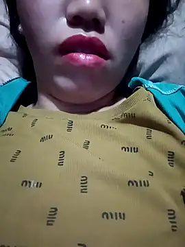 Snapshot of hot-luna- chatting on February 21, 2026, 9:50 pm hot-luna- online show from February 21, 2026, 9:50 pm