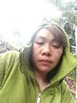 Snapshot of Bella-222 chatting on March 21, 2026, 5:19 am Bella-222 online show from March 21, 2026, 5:19 am