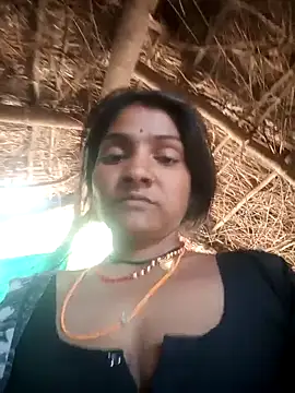 Hotty raghni online show from March 7, 2026, 9:05 am