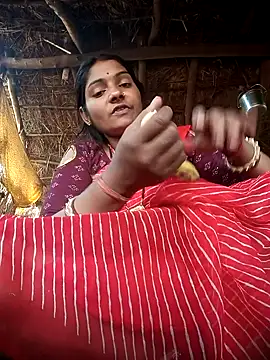 Hotty raghni online show from March 6, 2026, 3:34 am