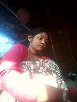 Hotty raghni online show from March 4, 2026, 2:19 am