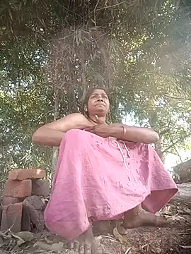 Hotty raghni online show from March 5, 2026, 3:36 am