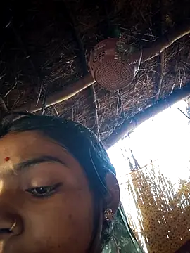 Hotty raghni online show from March 16, 2026, 1:35 am