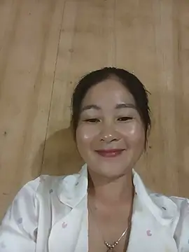 Snapshot of Dunk-namic chatting on August 8, 2026, 12:39 am Dunk-namic online show from August 8, 2026, 12:39 am