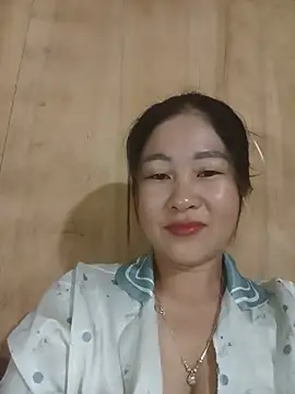 Snapshot of Dunk-namic chatting on August 9, 2026, 12:18 am Dunk-namic online show from August 9, 2026, 12:18 am