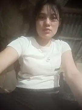Momo-biki online show from May 5, 2026, 1:25 pm