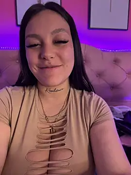 Miia  Taylor online show from June 27, 2026, 3:12 am