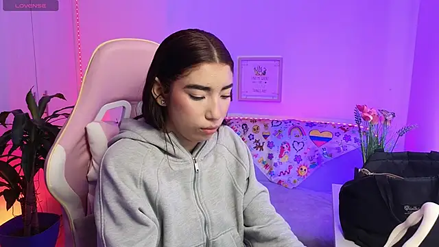 Sofiagomez777 online show from March 19, 2026, 1:00 pm