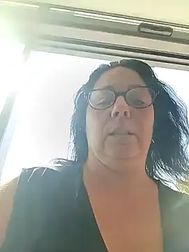 pulpeuse64 online show from June 17, 2026, 8:03 am