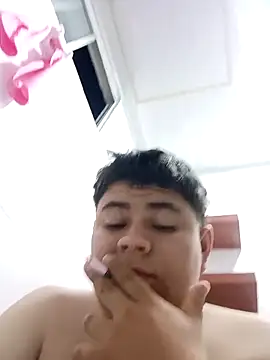 OwenStonw online show from February 5, 2026, 4:08 am